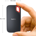 SANDISK (SDSSDE60-250G-G25) 250GB 2.5 GRİ TAŞINABİLİR SSD (550MB/550MB/s) 